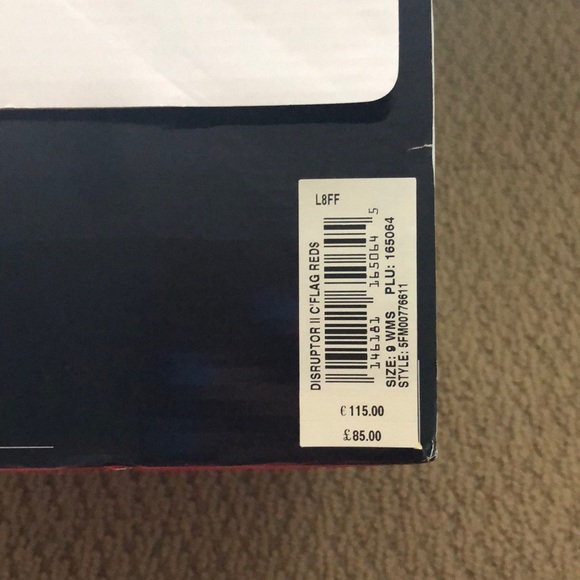 Red Fila sneakers - Picture 6 of 6